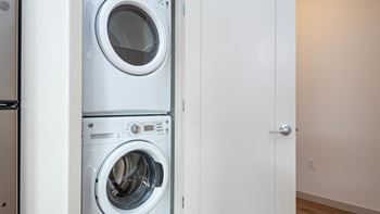 Windsor at Amberglen | Laundry